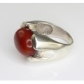 inel statement modernist, cu anturaj carnelian. Danemarca 